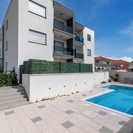 Apartman Lorena Trogir Bagian luar foto