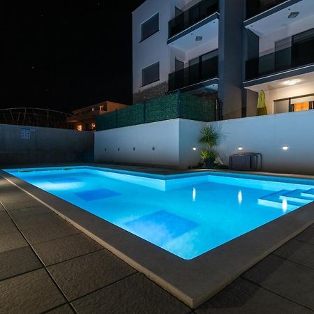 Apartman Lorena Trogir Bagian luar foto