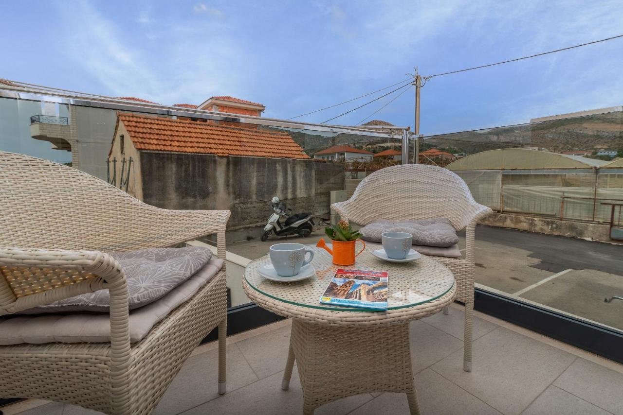 Apartman Lorena Trogir Bagian luar foto