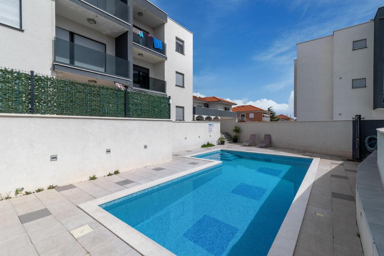 Apartman Lorena Trogir Bagian luar foto